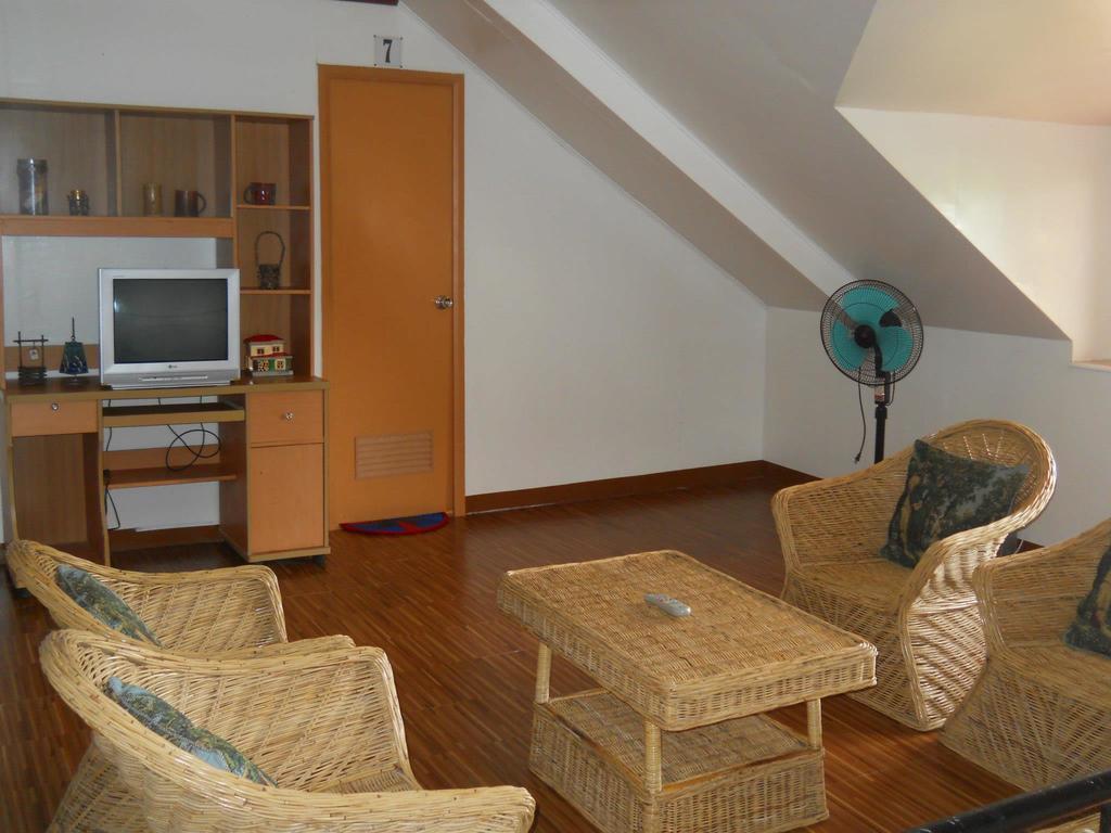 Lagrosa Backpackers Hotel Coron Exterior foto